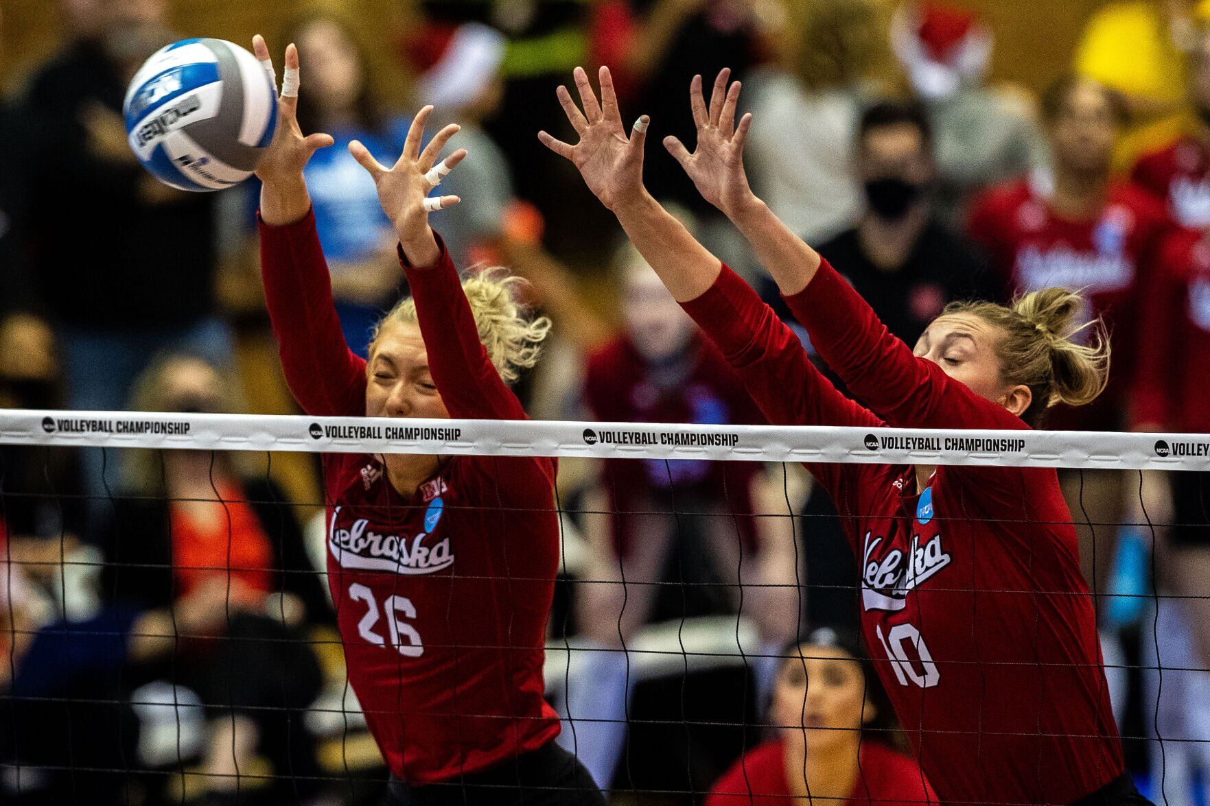 121221-owh-spo-nuvolley-LS04.jpg
